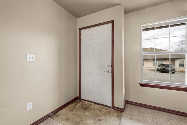 Photo - 1270 N Trinity Dr