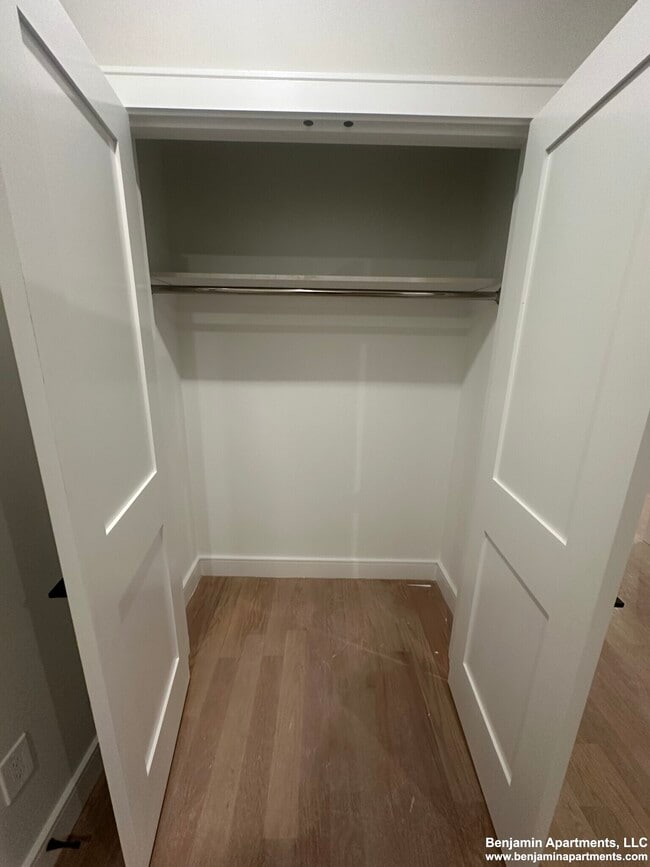 Photo - 171 Allston St Unidad 4