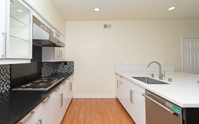12358 Carmel Country Rd