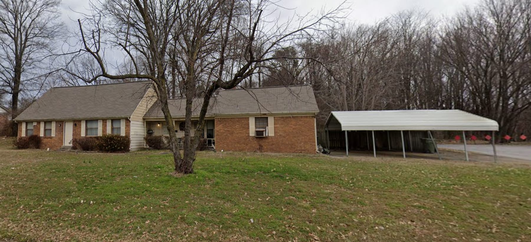 Photo - 4376 Yale Rd