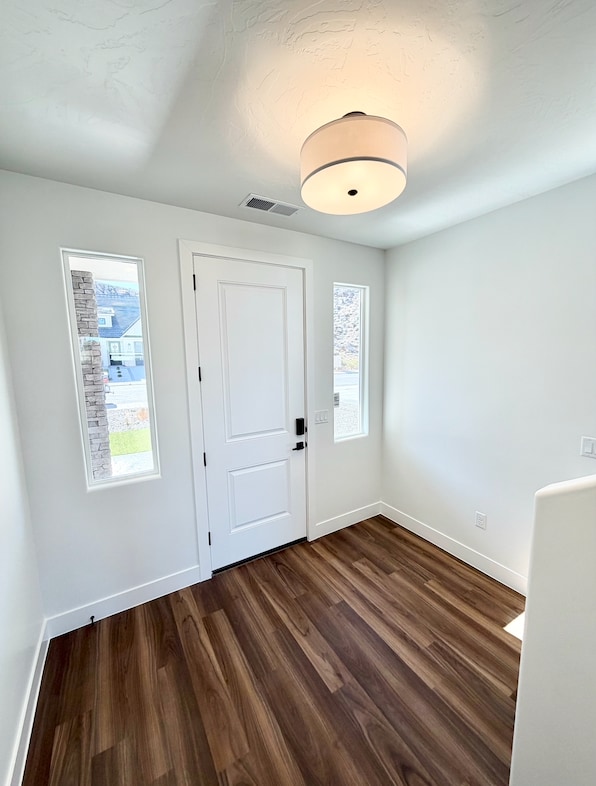 Photo - 4135 El Capitan Wy