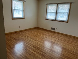 Photo - 307 Kingsbury St