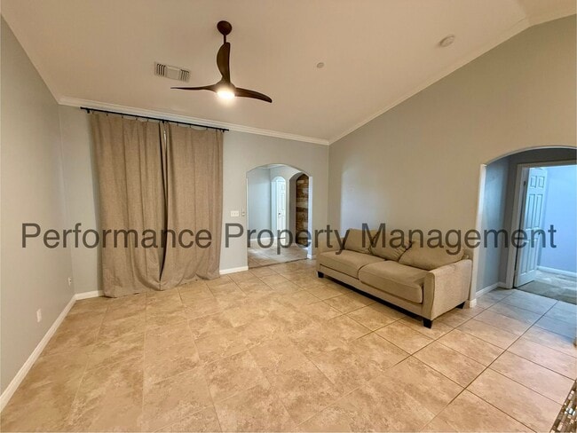Photo - Stunning 5 Bed/3 Bath SW Bakersfield Home w/ RBP & $0 Deposit Option