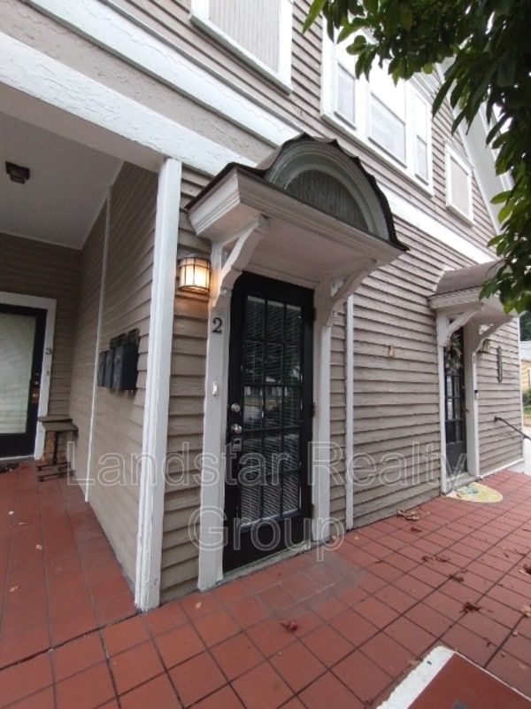 Photo - 2127 Grinstead Dr Unit 3