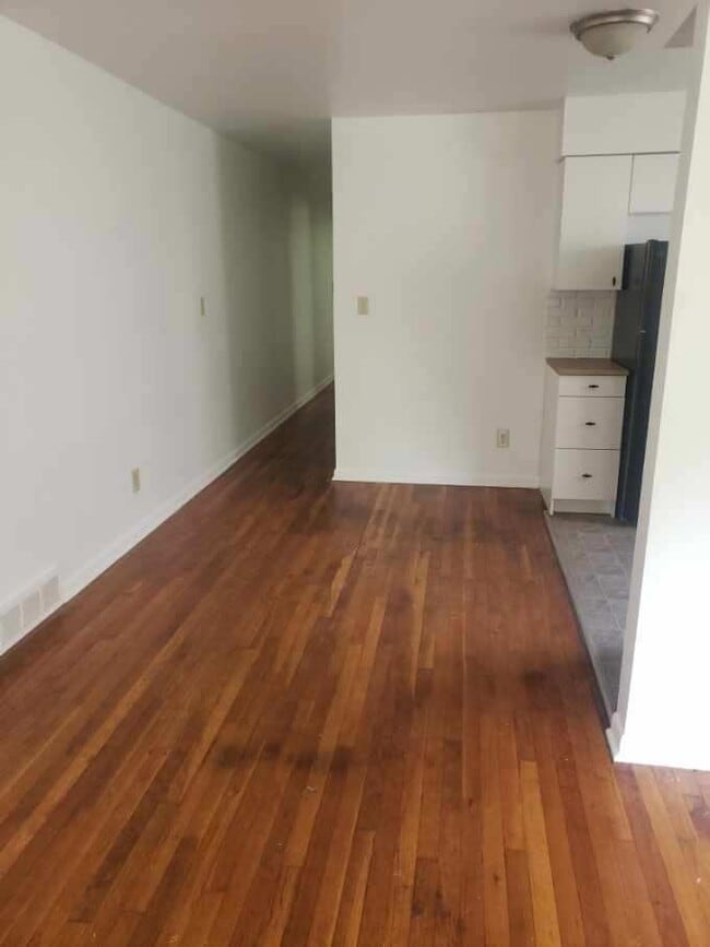 Photo - 3120 Grasmere Ave