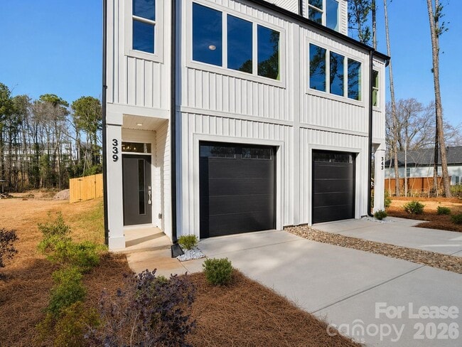 Photo - 339 Gray Dr