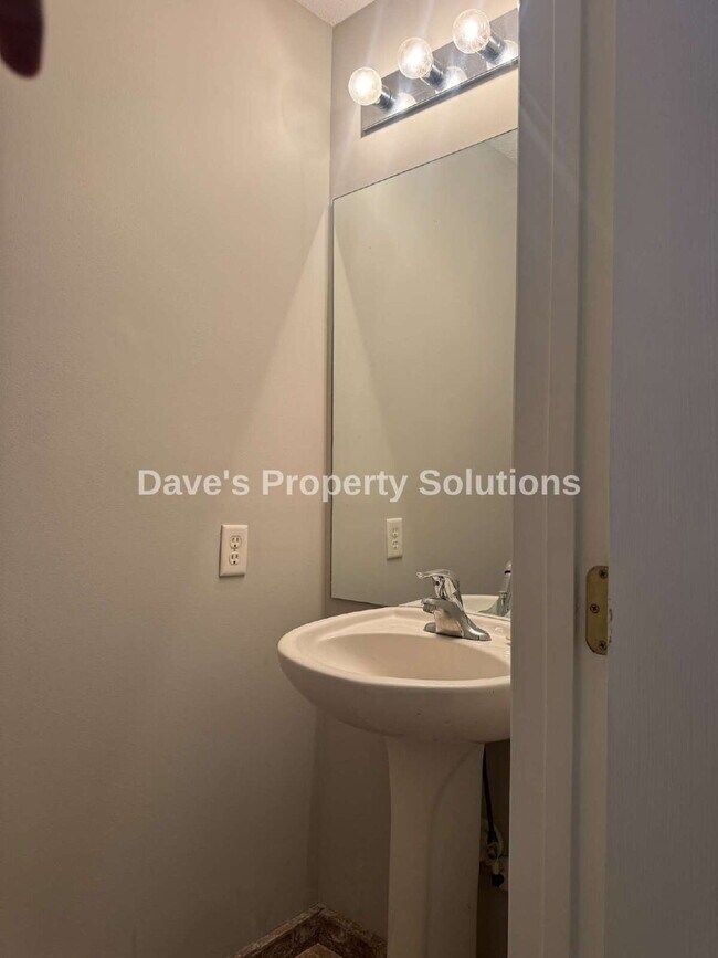Photo - Beautiful and Spacious Townhome