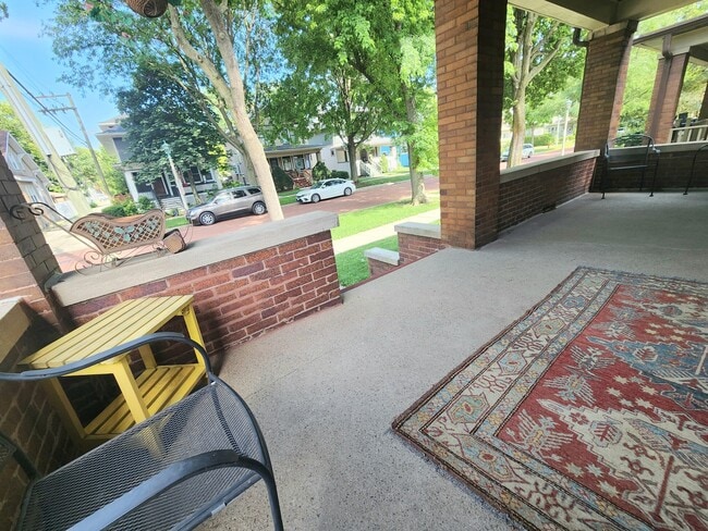 913 Wenonah Ave