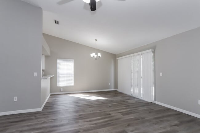 Photo - 1217 Etchfield Cir