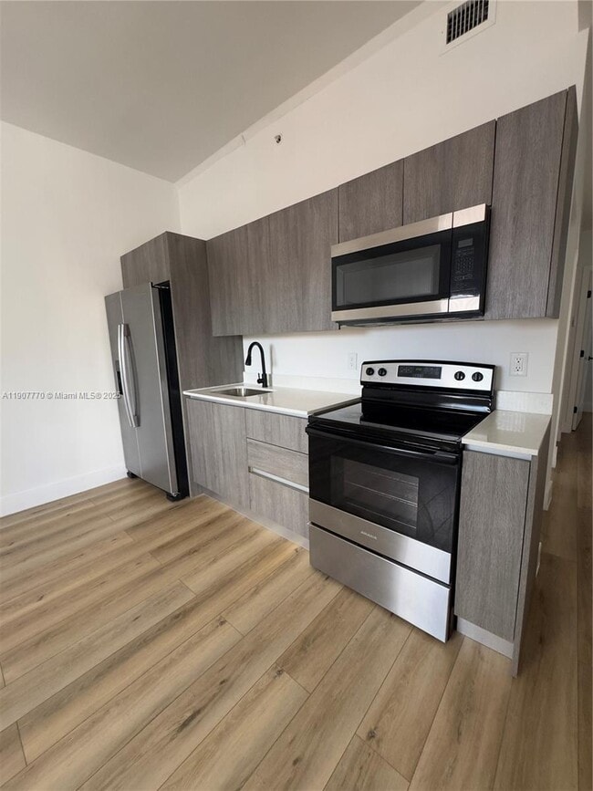 Photo - 1534 NW 1st St Unit 305