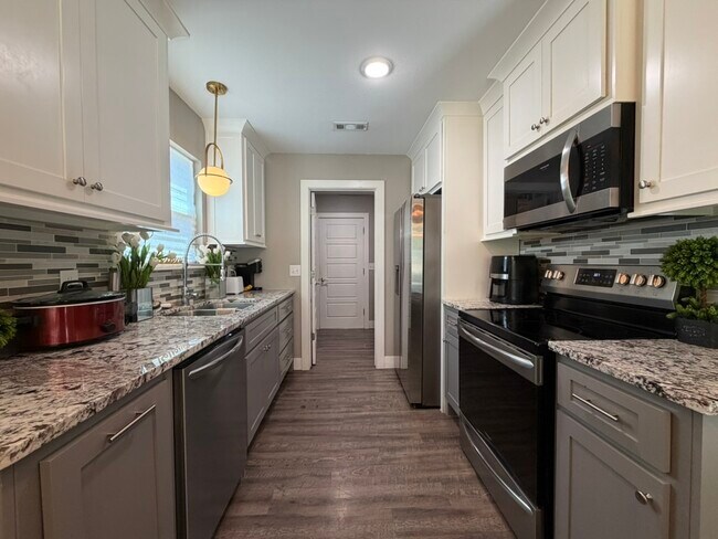 Photo - 1314 N Fieldstone Ave
