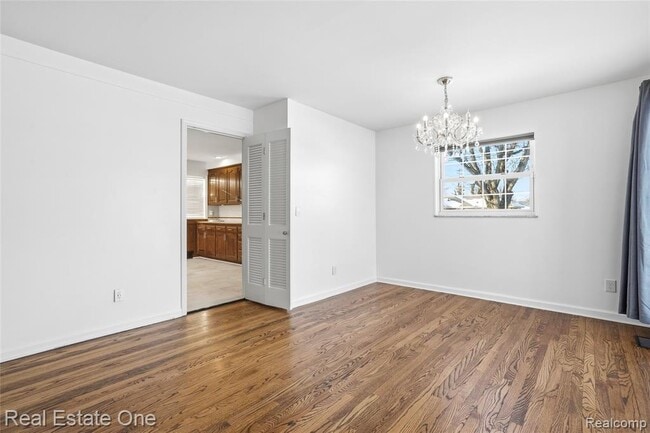 Photo - 6341 N Charlesworth St