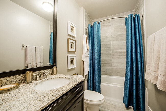 Marble Style Floor Plan Bathroom