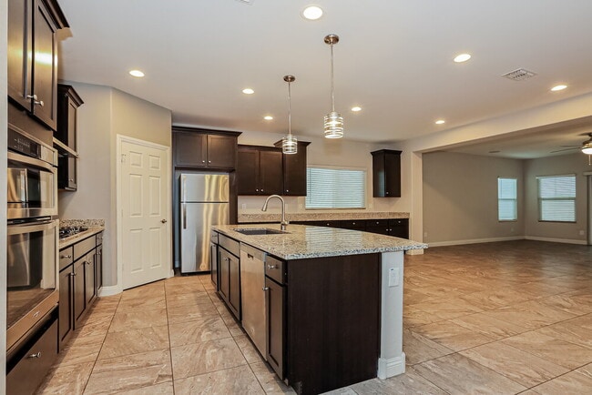 Photo - 10820 E Topaz Ave