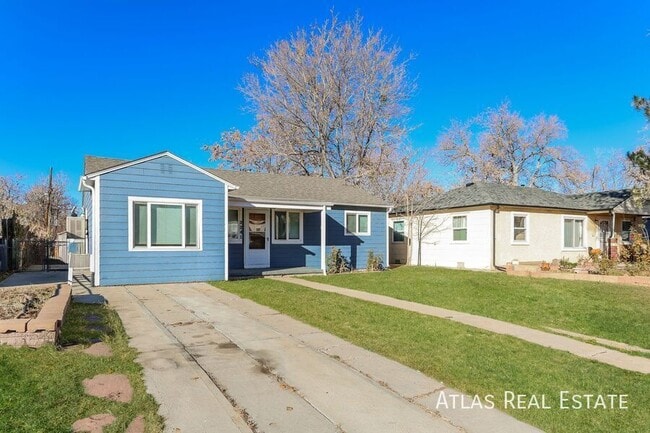 Photo - 2241 N Moline St