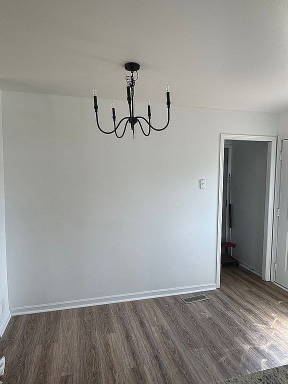 Photo - 2465 Trygg Dr