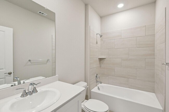 Photo - 6625 Vly Lk Ln