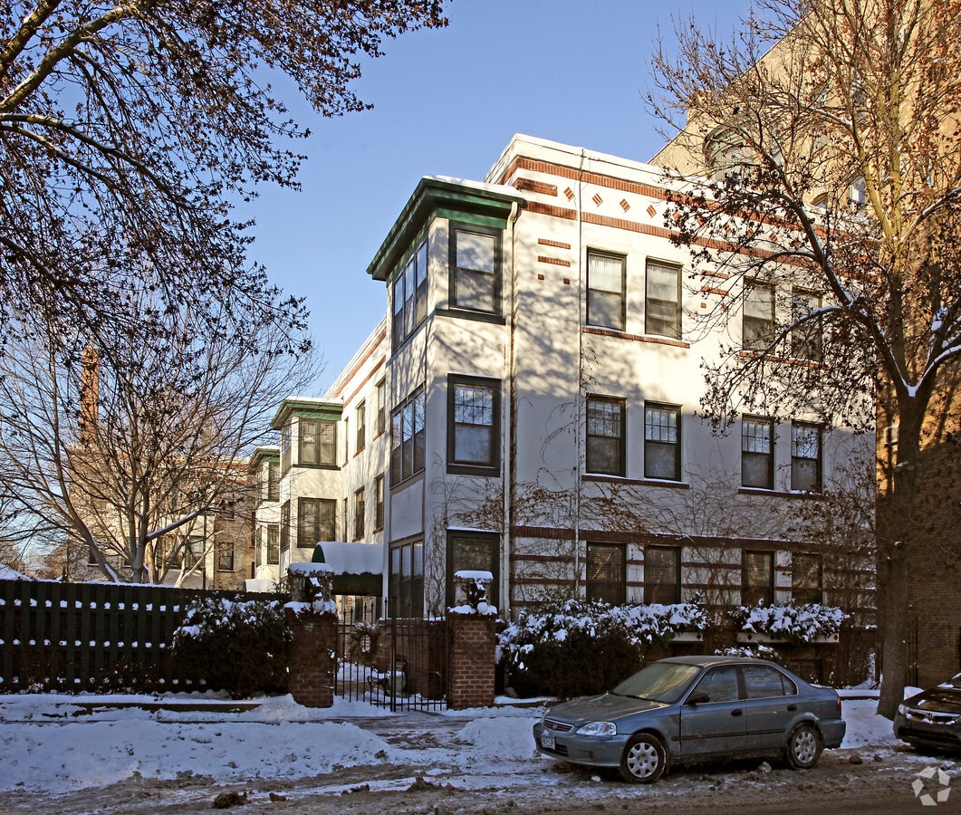 Photo - 151 Western Ave N Apartments