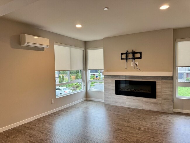 Photo - Village Crest Townhome!!!