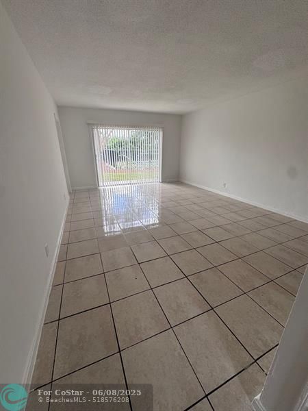 Photo - 8600 NW 40th St Unit 4