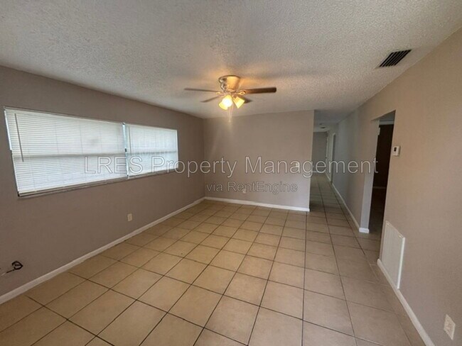 Photo - 1020 S Bay Ave