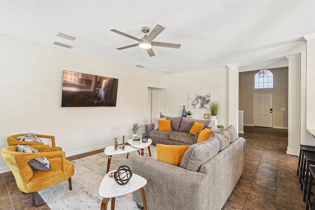 Photo - 746 River Oak Way Unidad ID1029263P