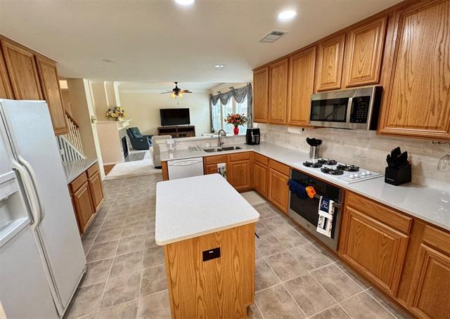 Photo - 2429 Deer Horn Dr