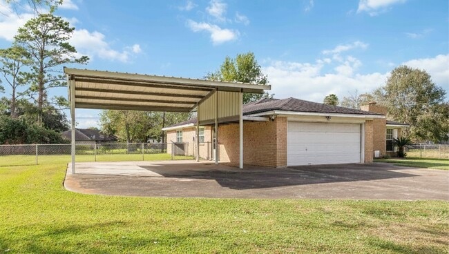 Photo - 2210 County Rd 769B