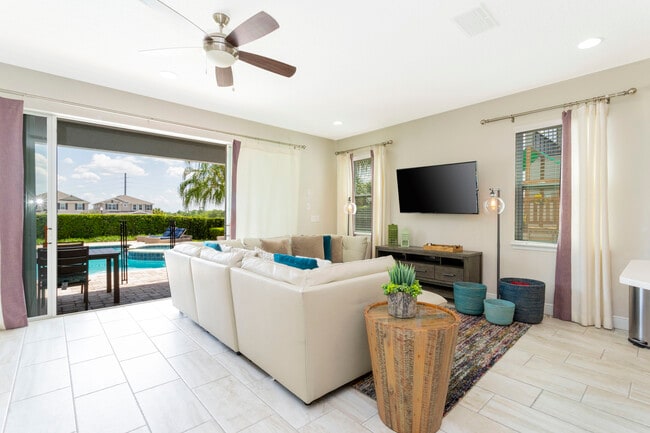 Photo - 7650 Fairfax Dr