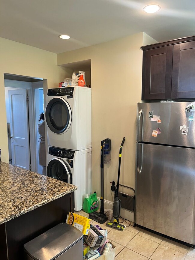 Photo - 3 bed/2 bath in Brighton