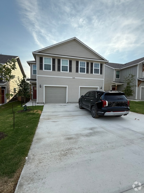 Building Photo - 7549 Briarwood Pass Unit 102 Rental