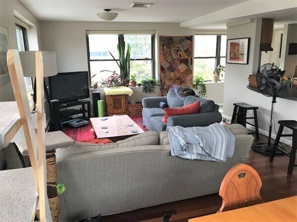 Photo - 197 Sidney St Unidad 0