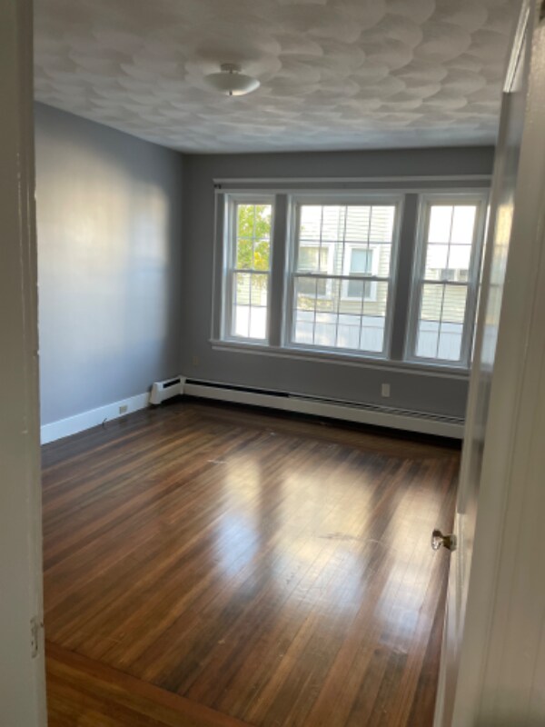 15 Radcliffe Ave