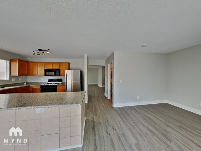 Photo - 6271 Stone Hollow Ave