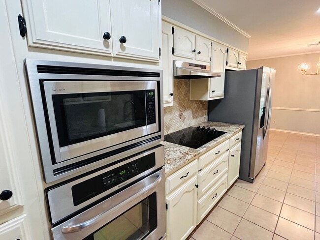 Photo - Spacious and Updated Hewitt Home