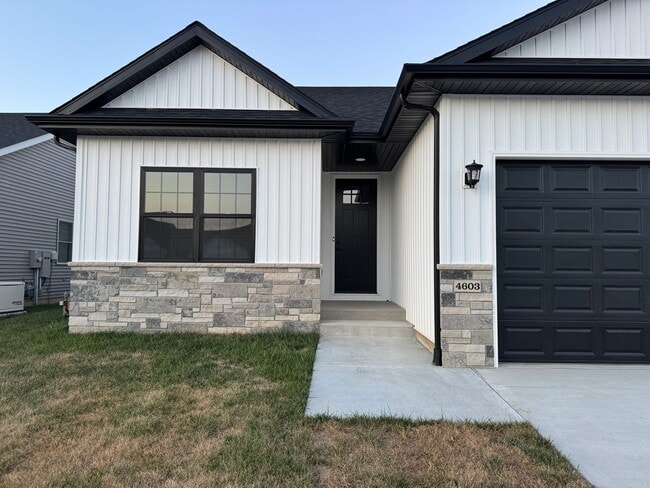Photo - New Construction! West side location. 4br,...