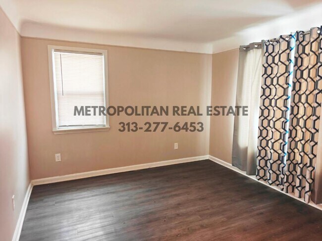 Photo - 32626 Sheridan St