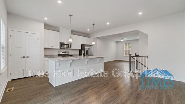 416 Paperbark Sq