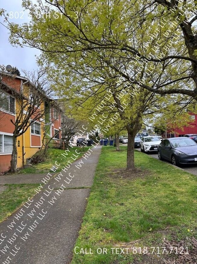 Photo - 802 S 8th St Unit 3