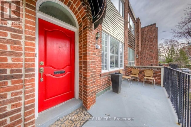 Photo - 230 Balliol St