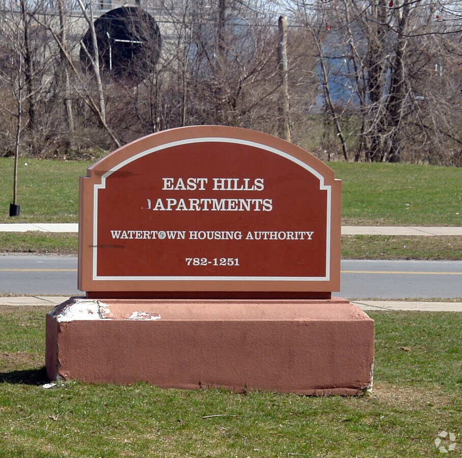 Photo - East Hills Apartments