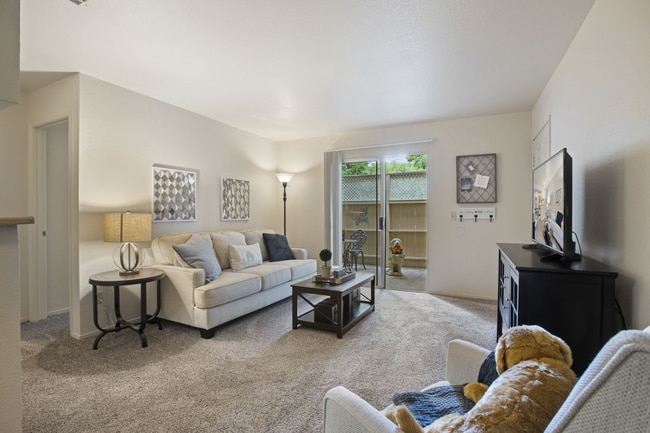 7A3A2565.jpg - Valley Oak Apartments