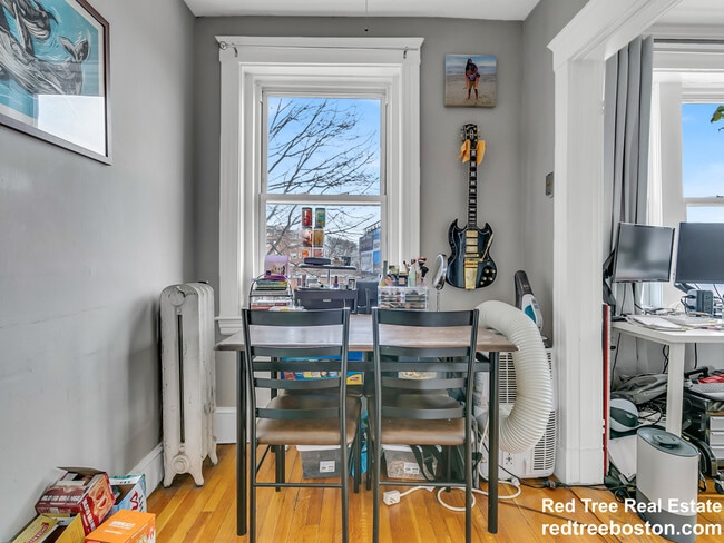 Photo - 1607 Commonwealth Ave