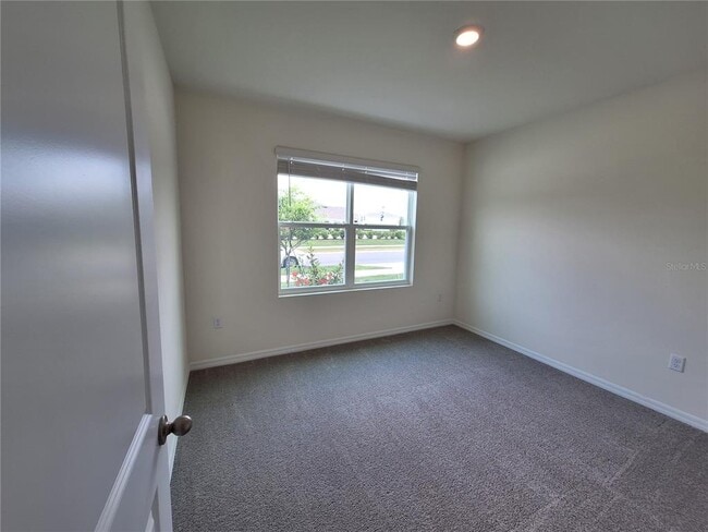 2733 Widewater Wy
