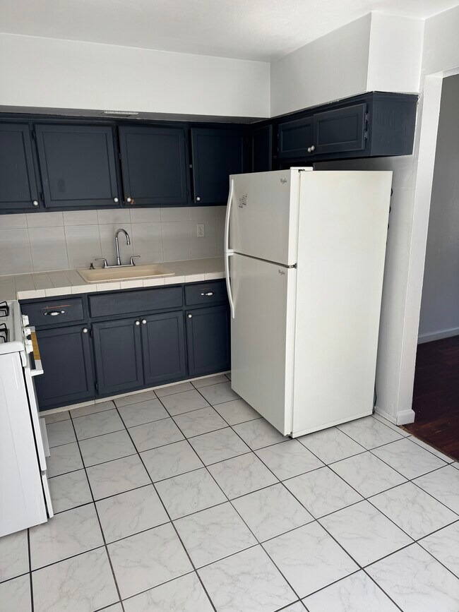 Photo - 656 S Gannon Ave Apartments Unit 1