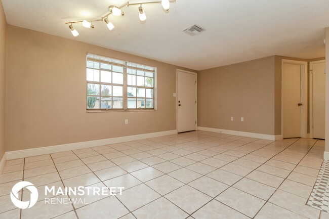 Photo - 9226 Rainbow Ln