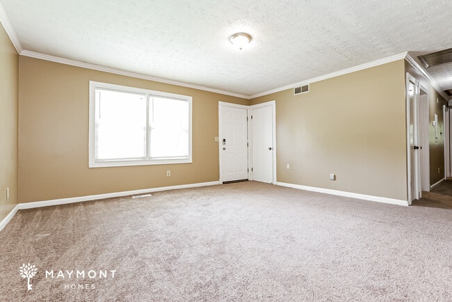 Photo - 4590 Ridgeview Dr