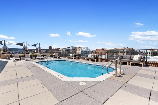 1301 Thomas Circle