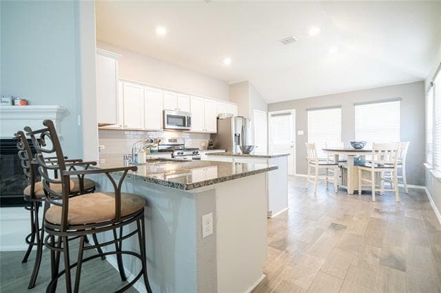 Photo - 8900 Devonshire Dr