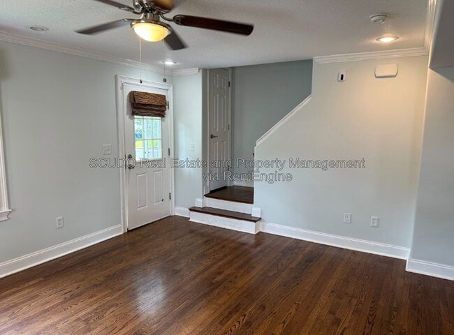 Photo - 418 E 63rd Terrace